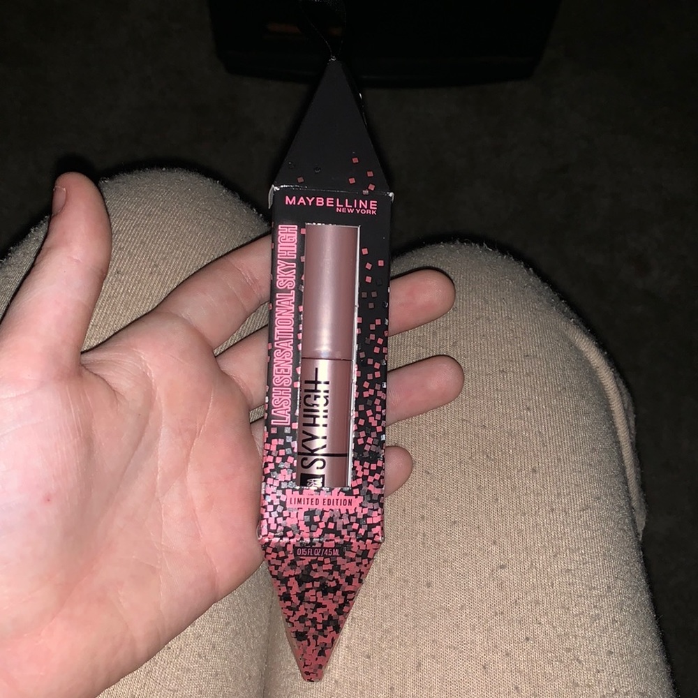 Maybelline New York limited edition